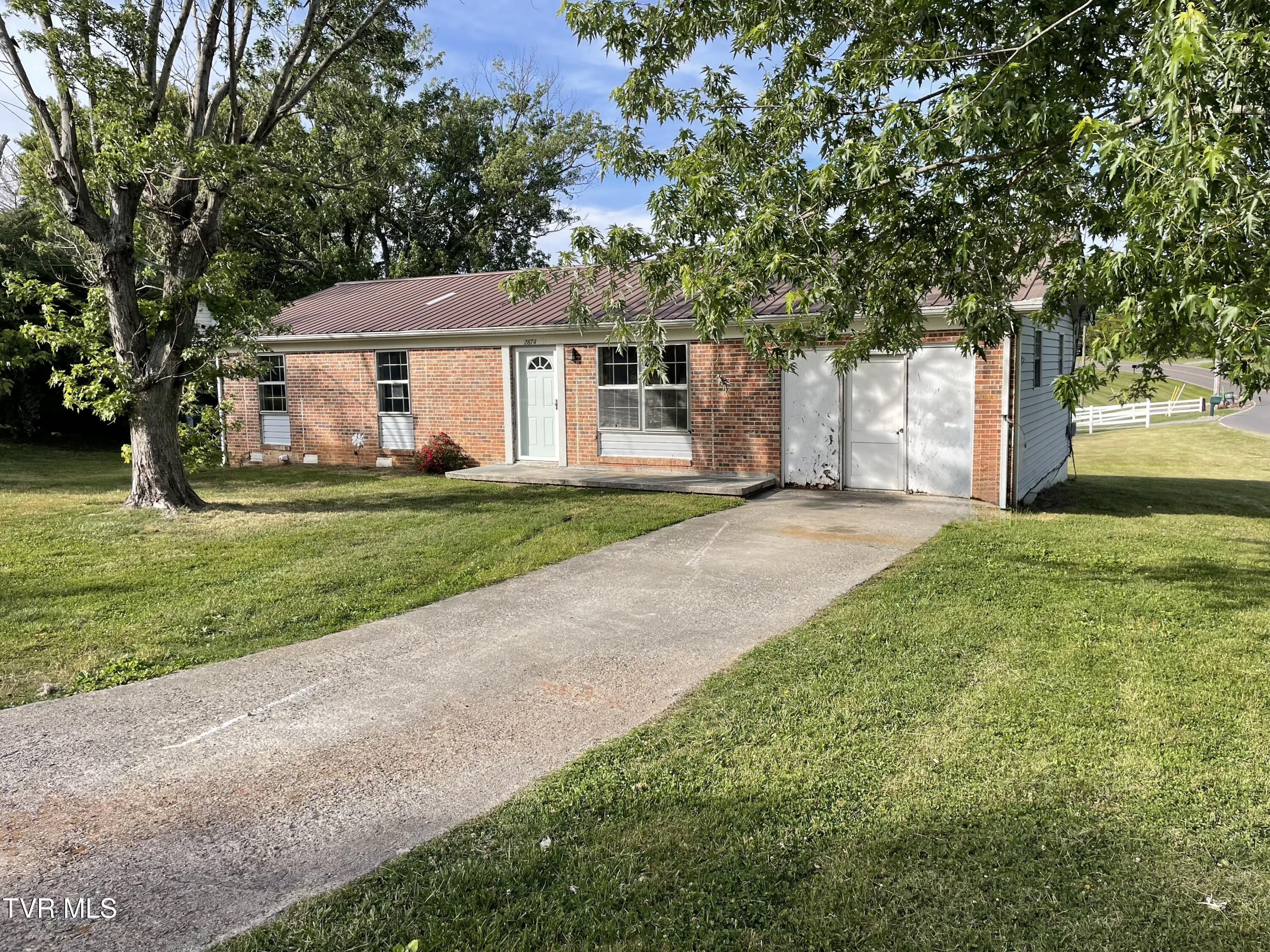 2874 Boatmans Mountain Road Morristown, TN 37814 - Photo 2 of 15 IMG_9818
