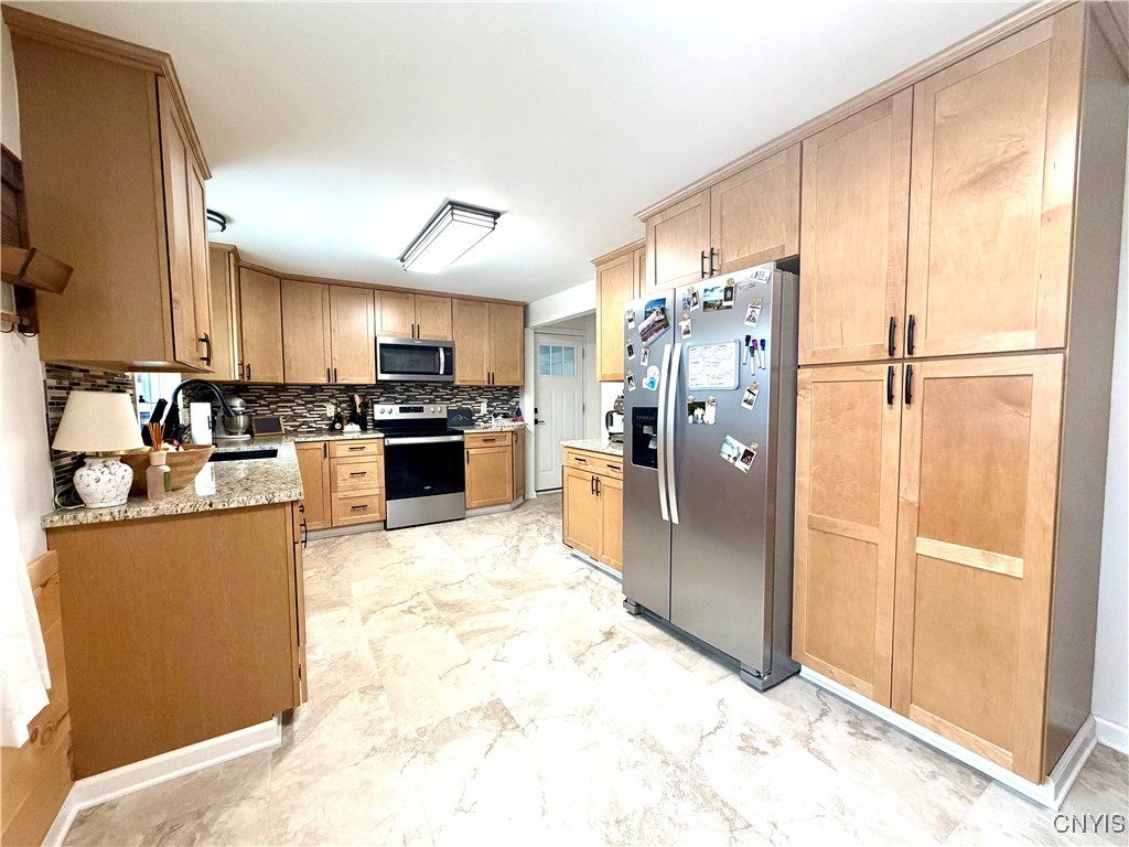 2 Battery Lysander, NY 13027 - Photo 12 of 38 Wow! New kitchen has maple soft close cabinets