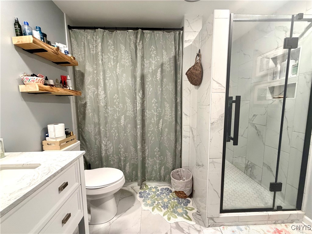 2 Battery Lysander, NY 13027 - Photo 17 of 38 Fully remodeled Bathroom!