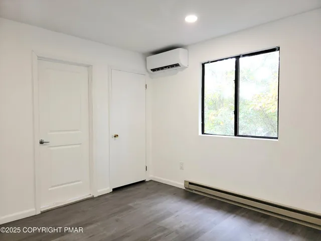 $1,800 | 121 Overland Drive, Long Pond, PA 18334