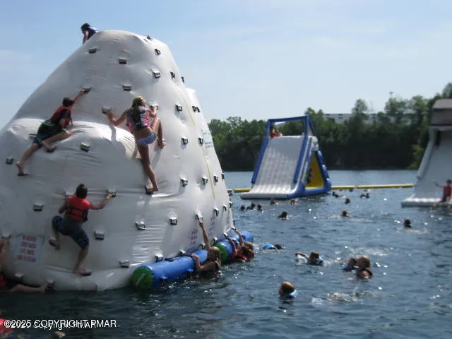 $1,800 | 121 Overland Drive, Long Pond, PA 18334