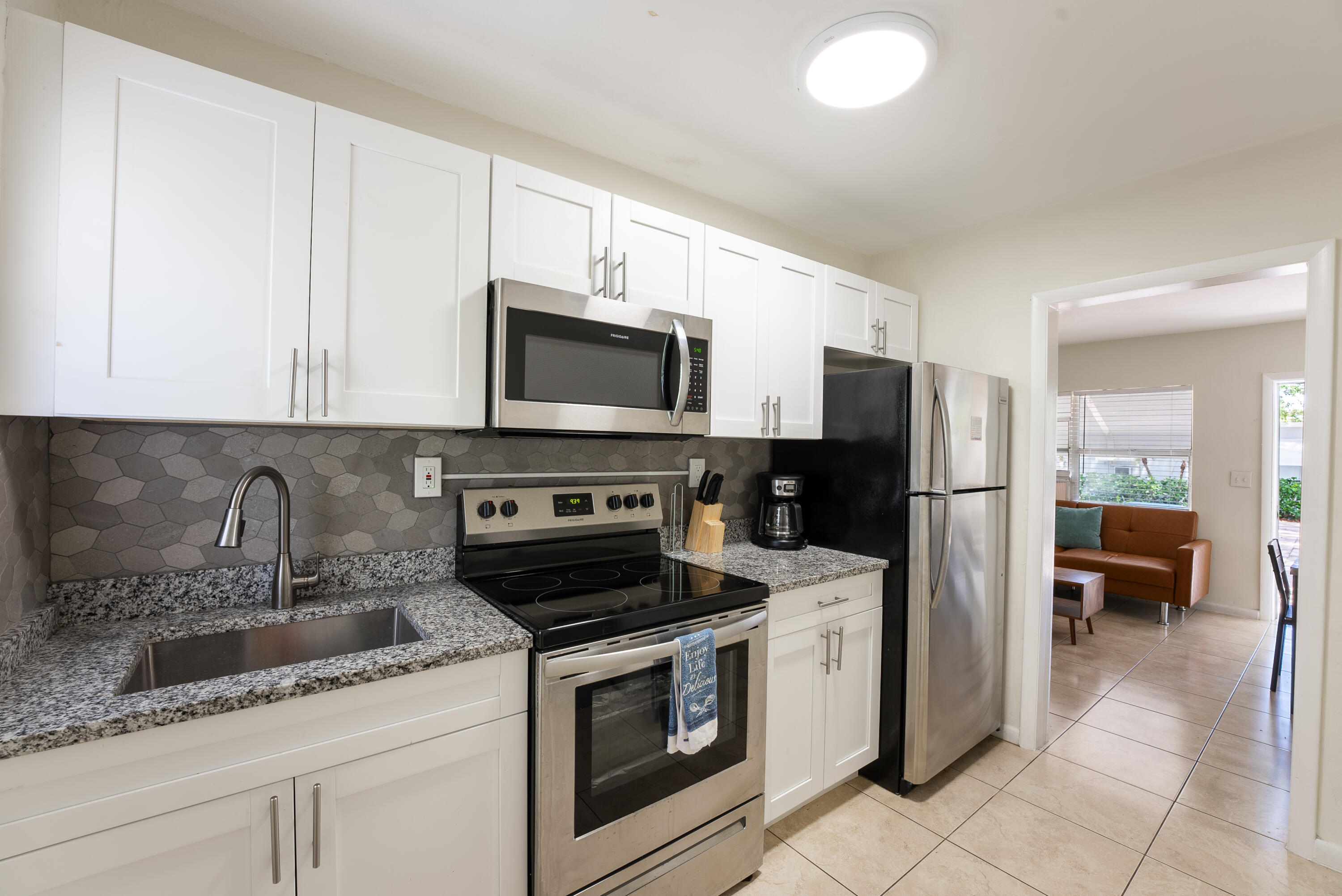 111 Southwest 4th Street Delray Beach, FL 33444 - Photo 13 of 21 DSC06487-HDR