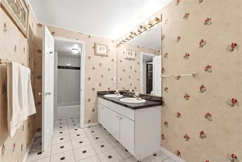 $565,000 | 2207 South Lima Court, Aurora, CO 80014