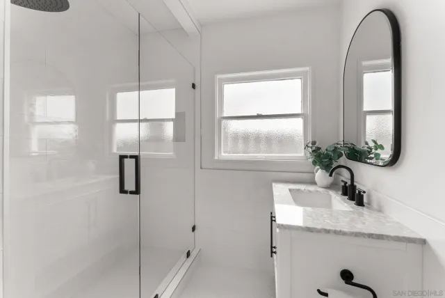 $2,500,000 | 503 Rosemont Street, La Jolla, CA 92037