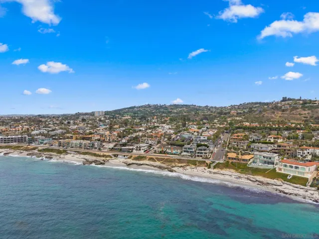 $2,500,000 | 503 Rosemont Street, La Jolla, CA 92037