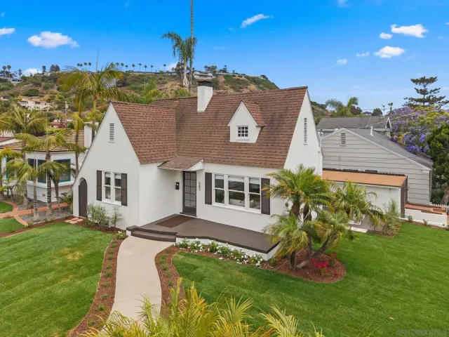 $2,500,000 | 503 Rosemont Street, La Jolla, CA 92037