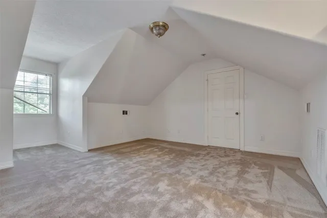 $475,000 | 9822 El Chaco Drive, Baytown, TX 77521