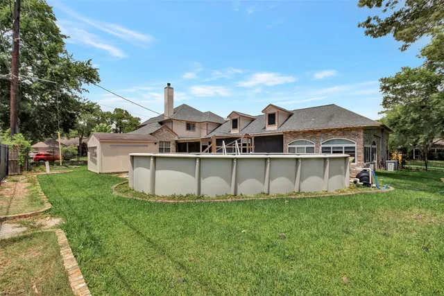 $475,000 | 9822 El Chaco Drive, Baytown, TX 77521