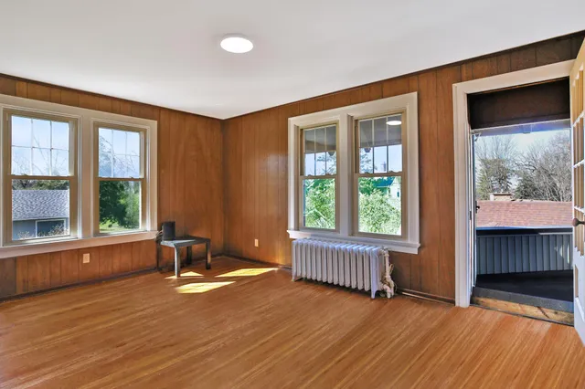 $380,000 | 929 East Elm Avenue, Waseca, MN 56093