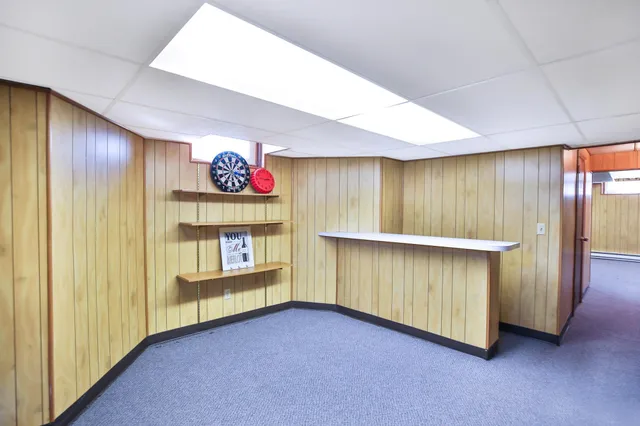 $380,000 | 929 East Elm Avenue, Waseca, MN 56093