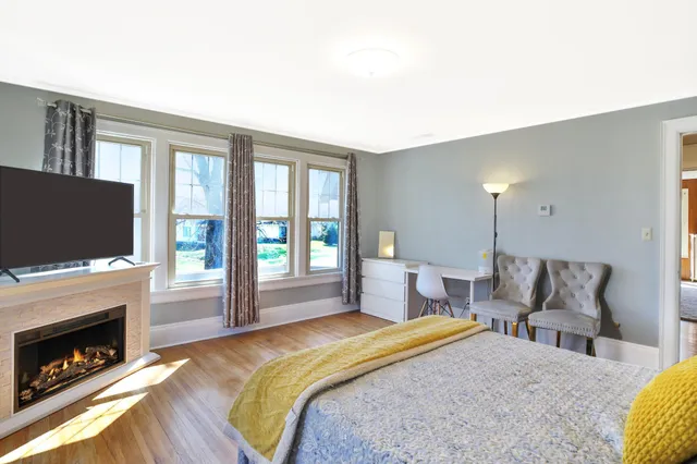 $380,000 | 929 East Elm Avenue, Waseca, MN 56093