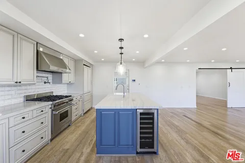 $1,599,000 | 2442 South Coast Highway, Unit 4, Laguna Beach, CA 92651