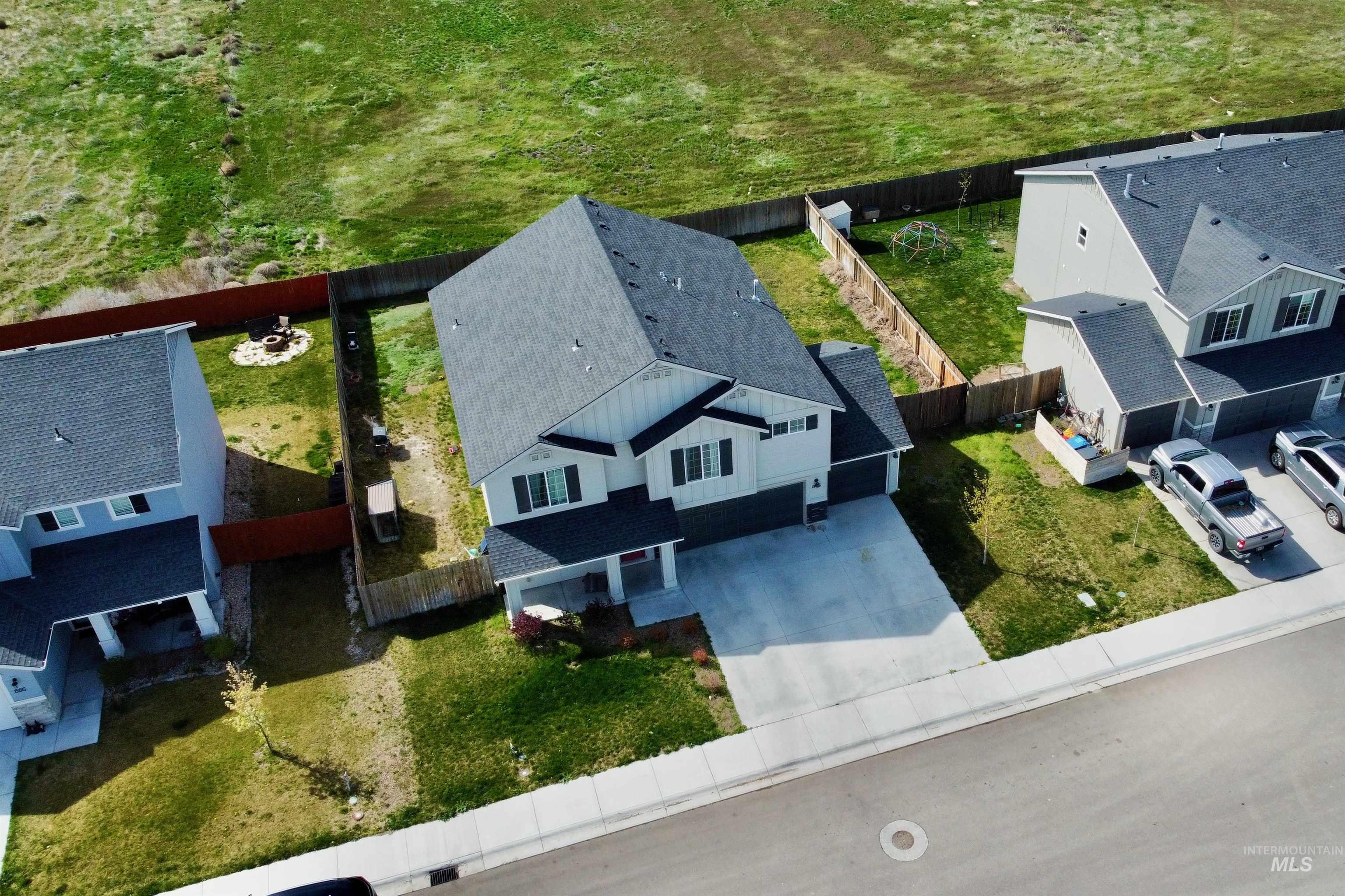 895 Southwest Miner Street Mountain Home, ID 83647 - Photo 1 of 46