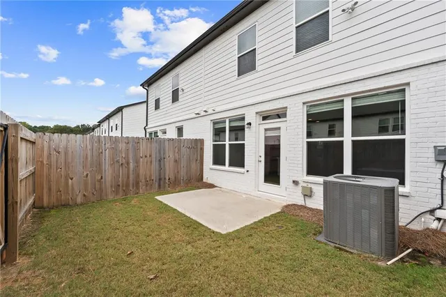 $1,900 | 98 Auburn Valley Way, Auburn, GA 30011