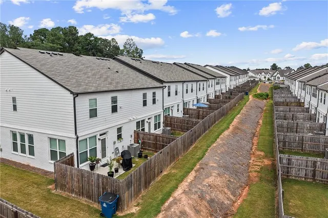 $1,900 | 98 Auburn Valley Way, Auburn, GA 30011