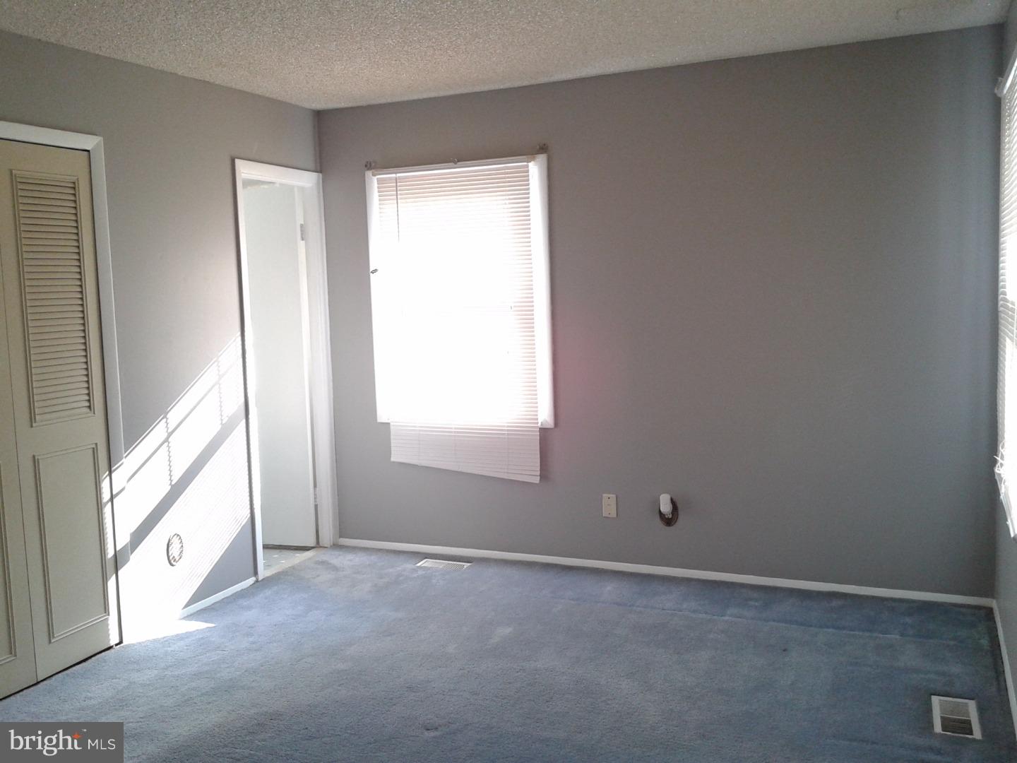 57 Triangle Lane Willingboro, NJ 08046 - Photo 13 of 24