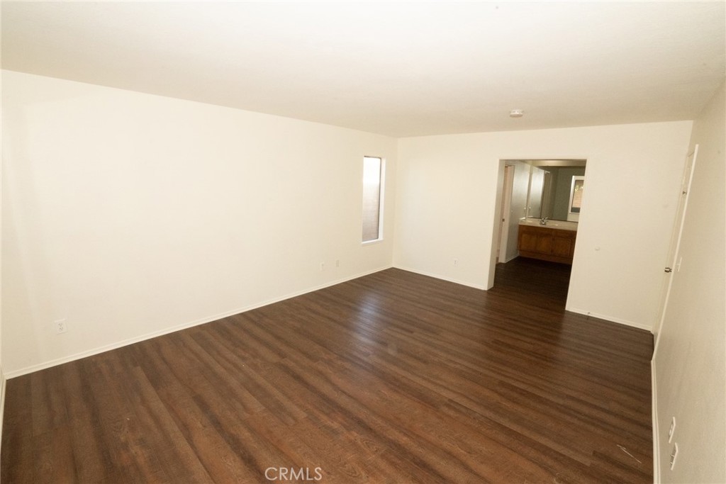 2607 Rochelle Place Simi Valley, CA 93063 - Photo 9 of 17 Master bedroom
