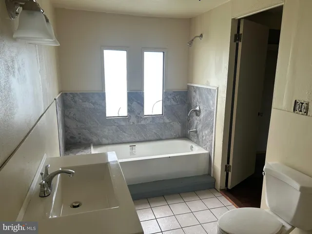 $25,000 | 310 Brooklyn Drive, York, PA 17406