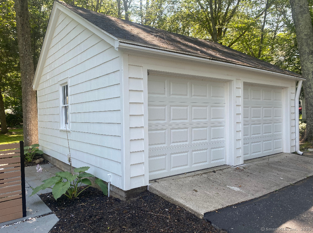 101 Cow Hill Road Clinton, CT 06413 - Photo 22 of 24 a view of front door