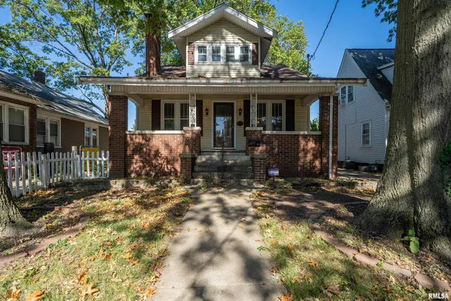 $149,900 | 2115 West Kellogg Avenue, West Peoria, IL 61604