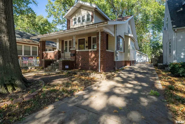 $149,900 | 2115 West Kellogg Avenue, West Peoria, IL 61604