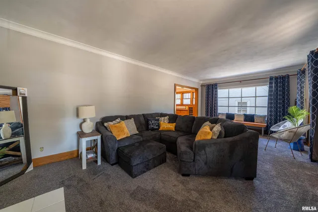 $149,900 | 2115 West Kellogg Avenue, West Peoria, IL 61604