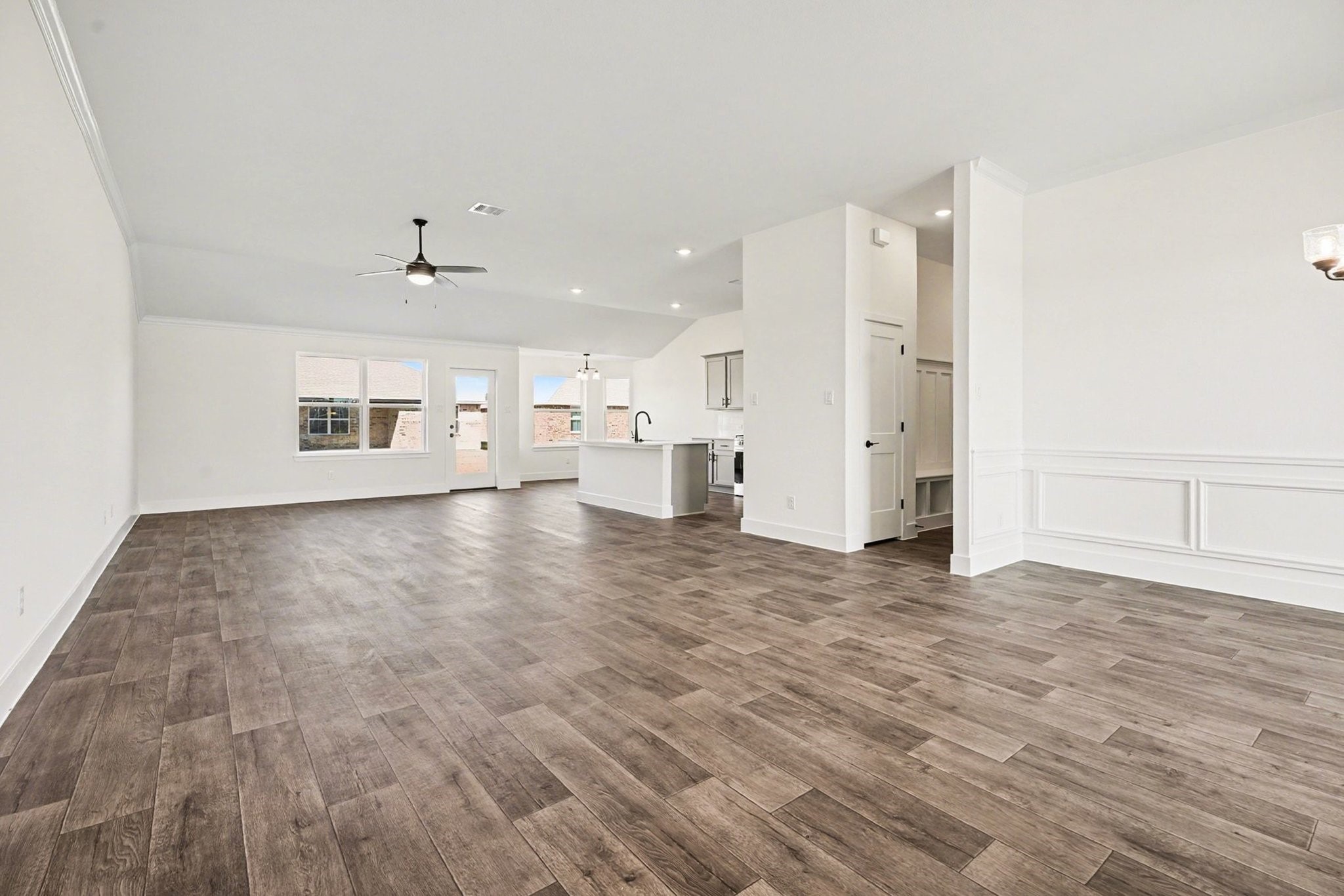 1 Keystone Court Angleton, TX 77515 - Photo 6 of 26 a view of a kitchen with a sink and cabinets