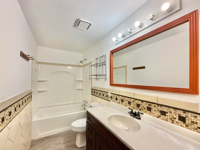 $279,000 | 410 Hart Drive, Clinton, WI 53525