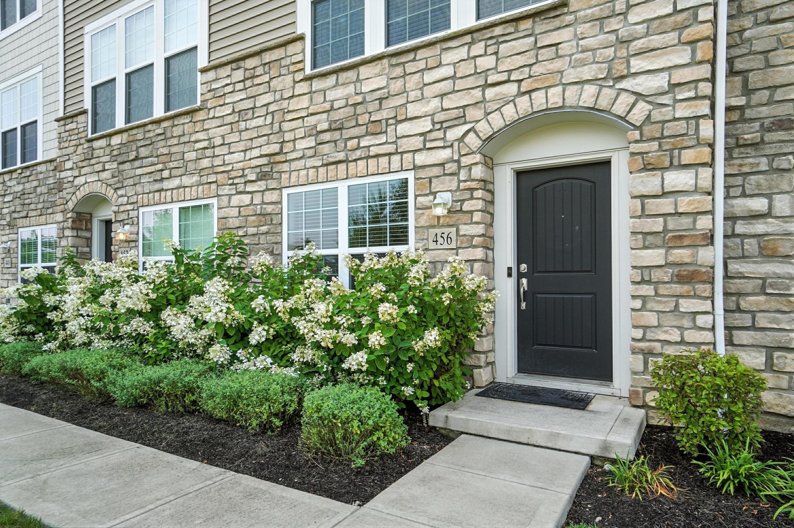 456 Autumn Ridge Circle Pickerington, OH 43147 - Photo 3 of 37 029