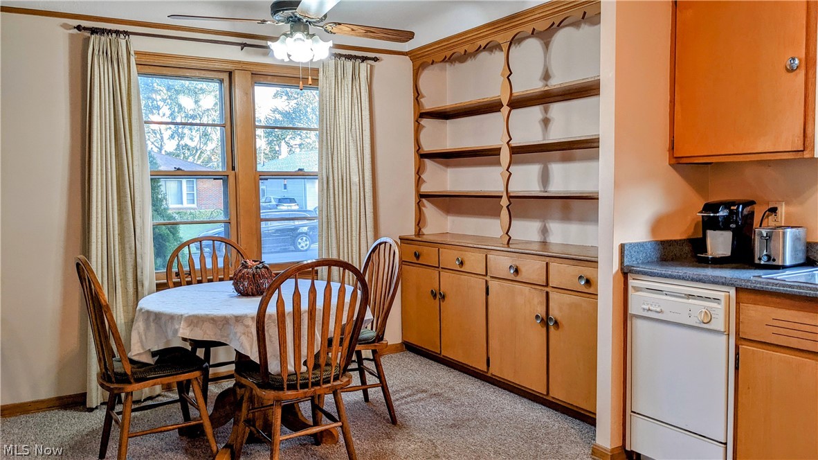 540 Dickerson Road Willowick, OH 44095 - Photo 12 of 31