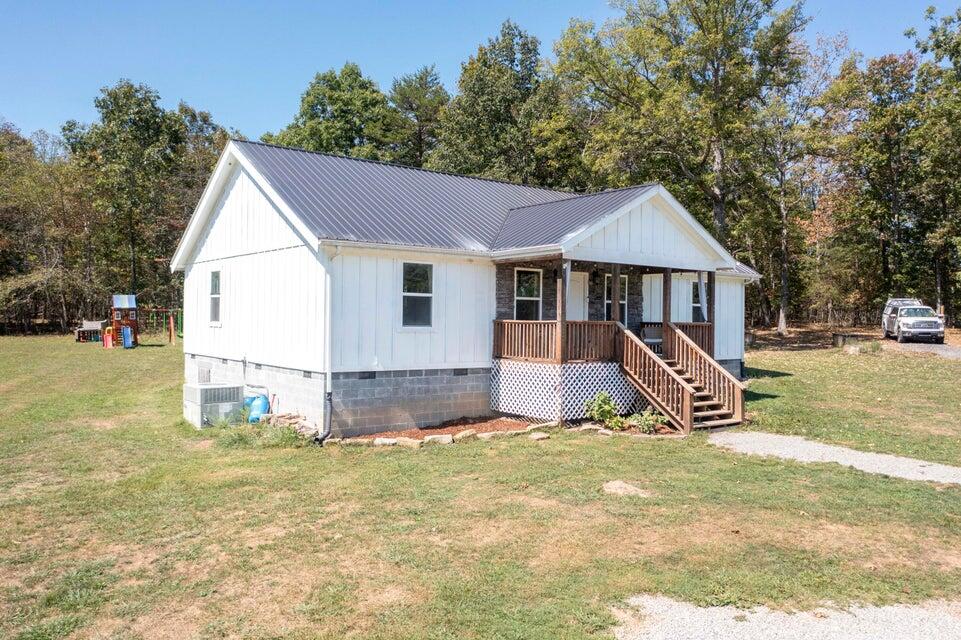 732 J B Swafford Road Spring City, TN 37381 - Photo 32 of 52 32