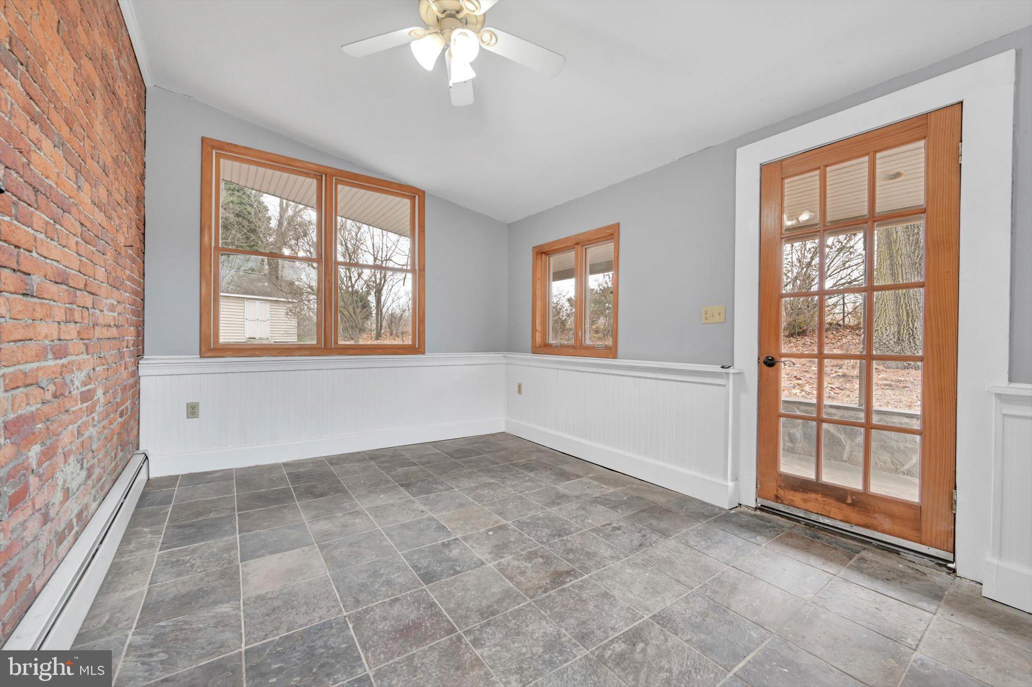 441 South Front Street Columbia, PA 17512 - Photo 22 of 48 Heated Sunroom