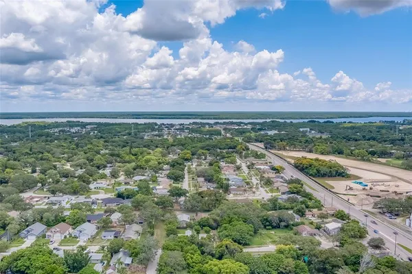 $2,800 | 1950 Lillian Avenue, Tarpon Springs, FL 34689