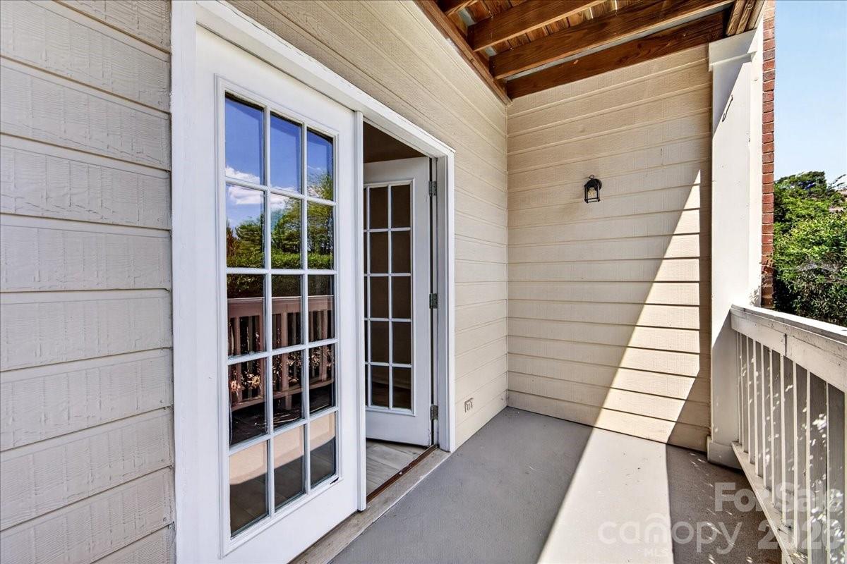 301 Queens Road, Unit 106 Charlotte, NC 28204 - Photo 31 of 34 Gallery Image 31