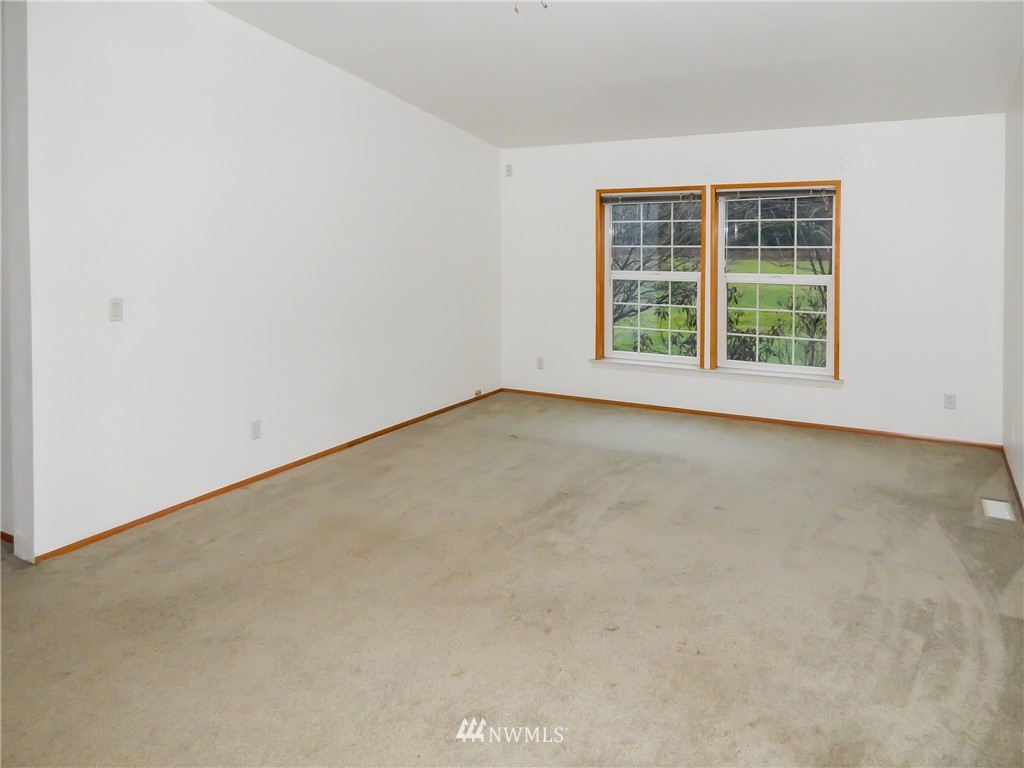 16919 Moon Road Southwest Rochester, WA 98579 - Photo 16 of 25