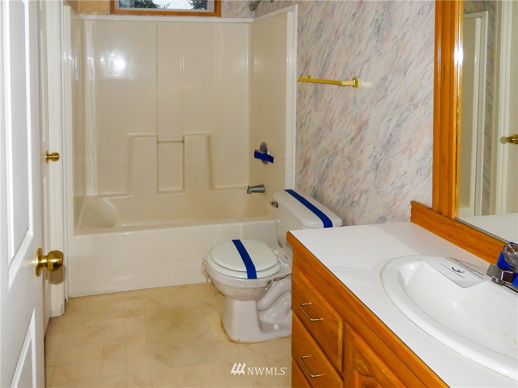16919 Moon Road Southwest Rochester, WA 98579 - Photo 20 of 25