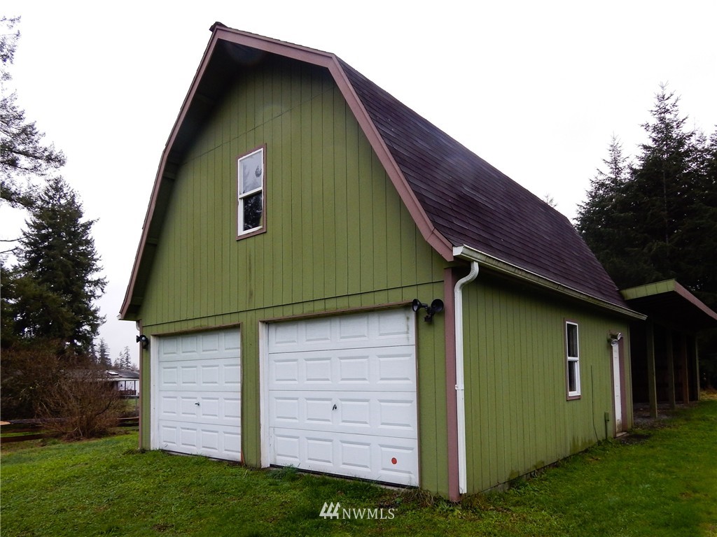 16919 Moon Road Southwest Rochester, WA 98579 - Photo 23 of 25