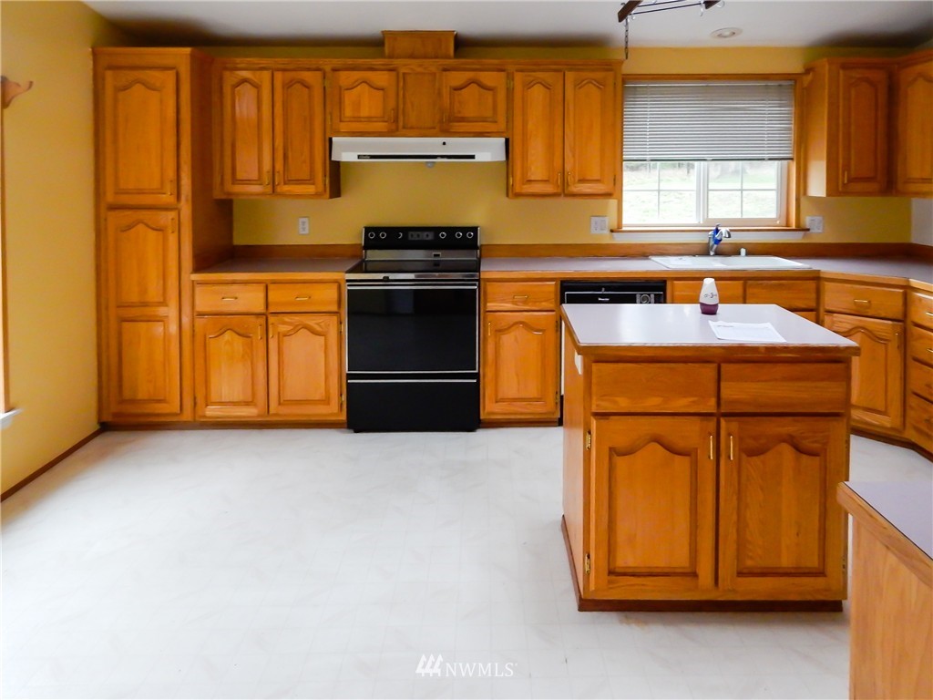16919 Moon Road Southwest Rochester, WA 98579 - Photo 9 of 25