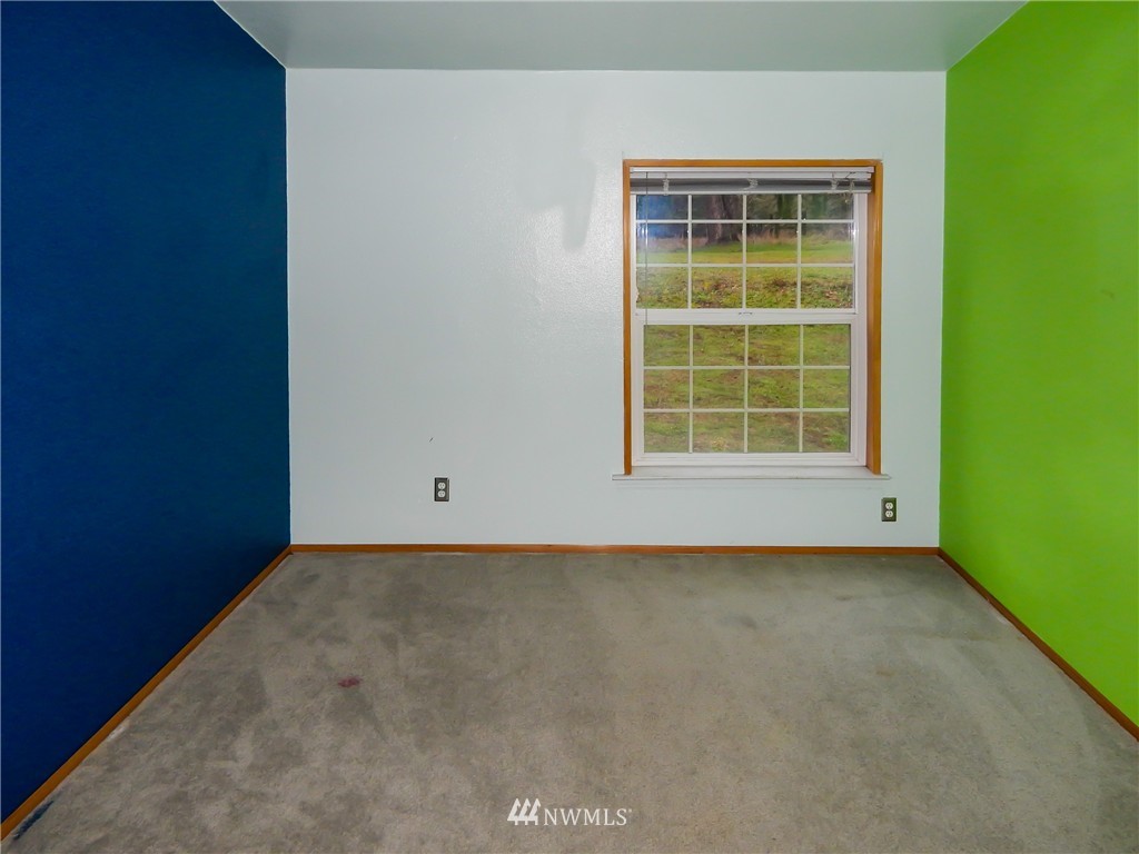 16919 Moon Road Southwest Rochester, WA 98579 - Photo 10 of 25