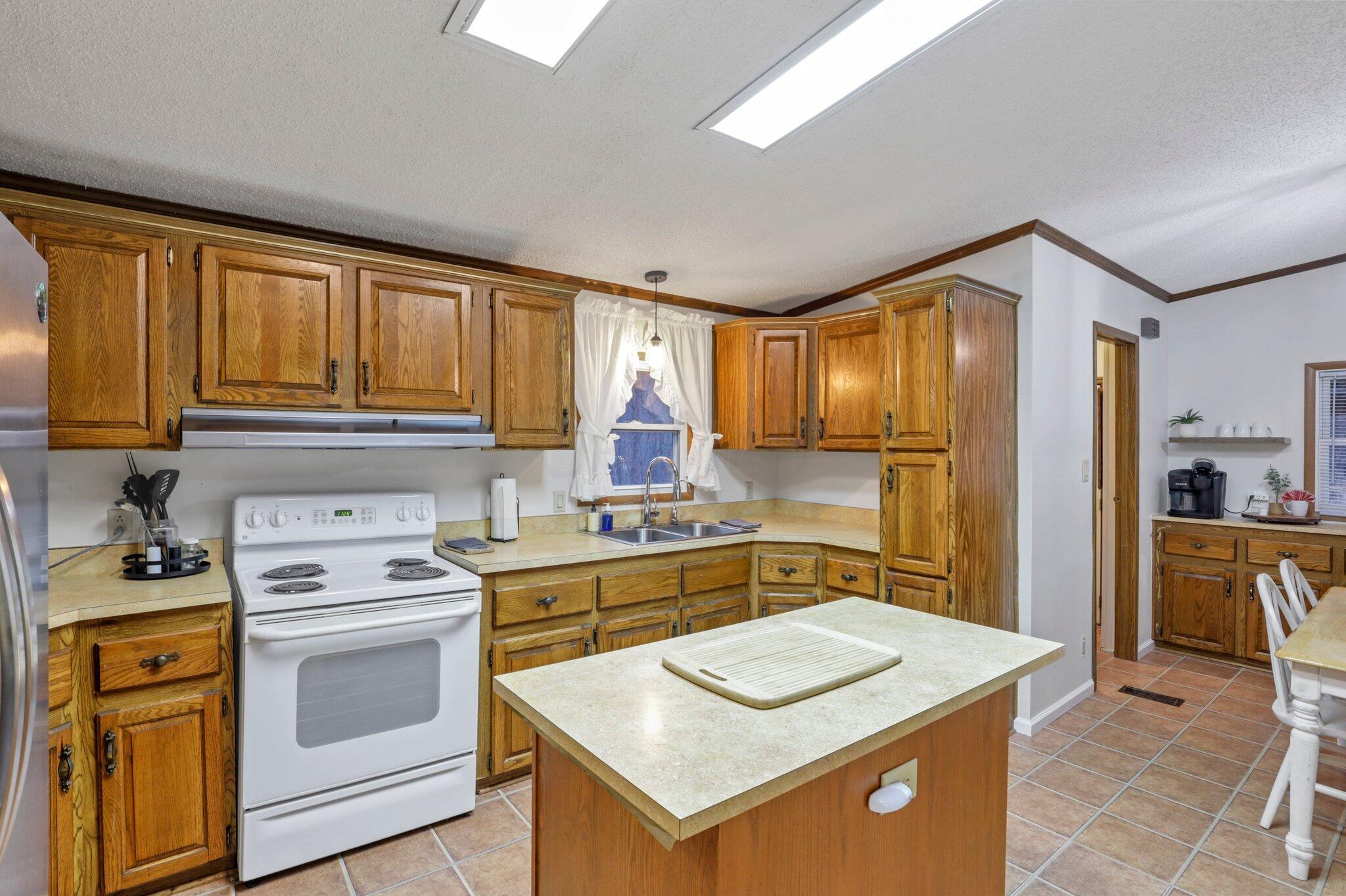 37212 Price Road Logan, OH 43138 - Photo 52 of 75 5-web-or-mls-IMG_7988