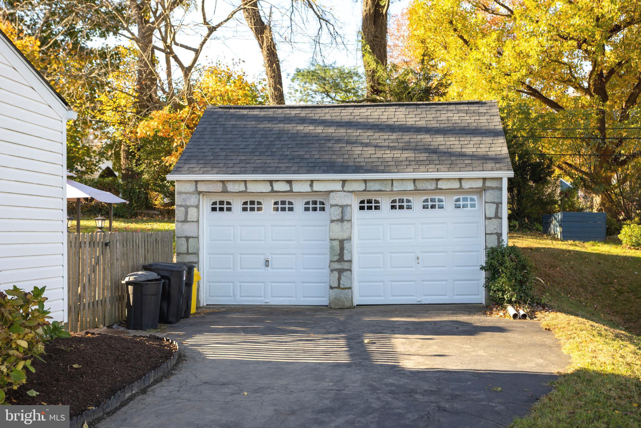 1202 Wedgewood Road Flourtown, PA 19031 - Photo 3 of 31