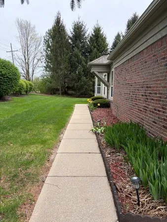 $329,900 | 41488 Wild Turkey Lane, Canton, MI 48188