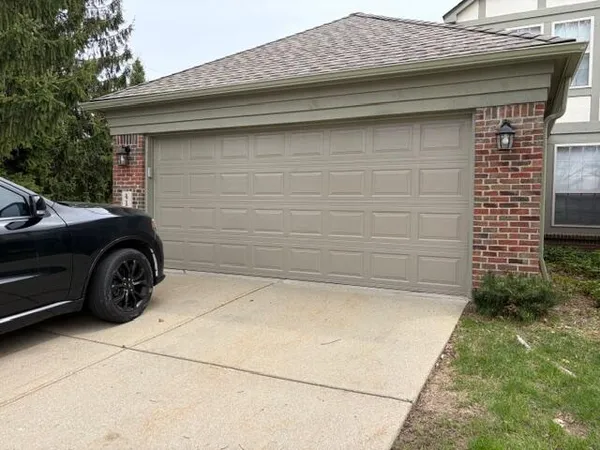 $329,900 | 41488 Wild Turkey Lane, Canton, MI 48188