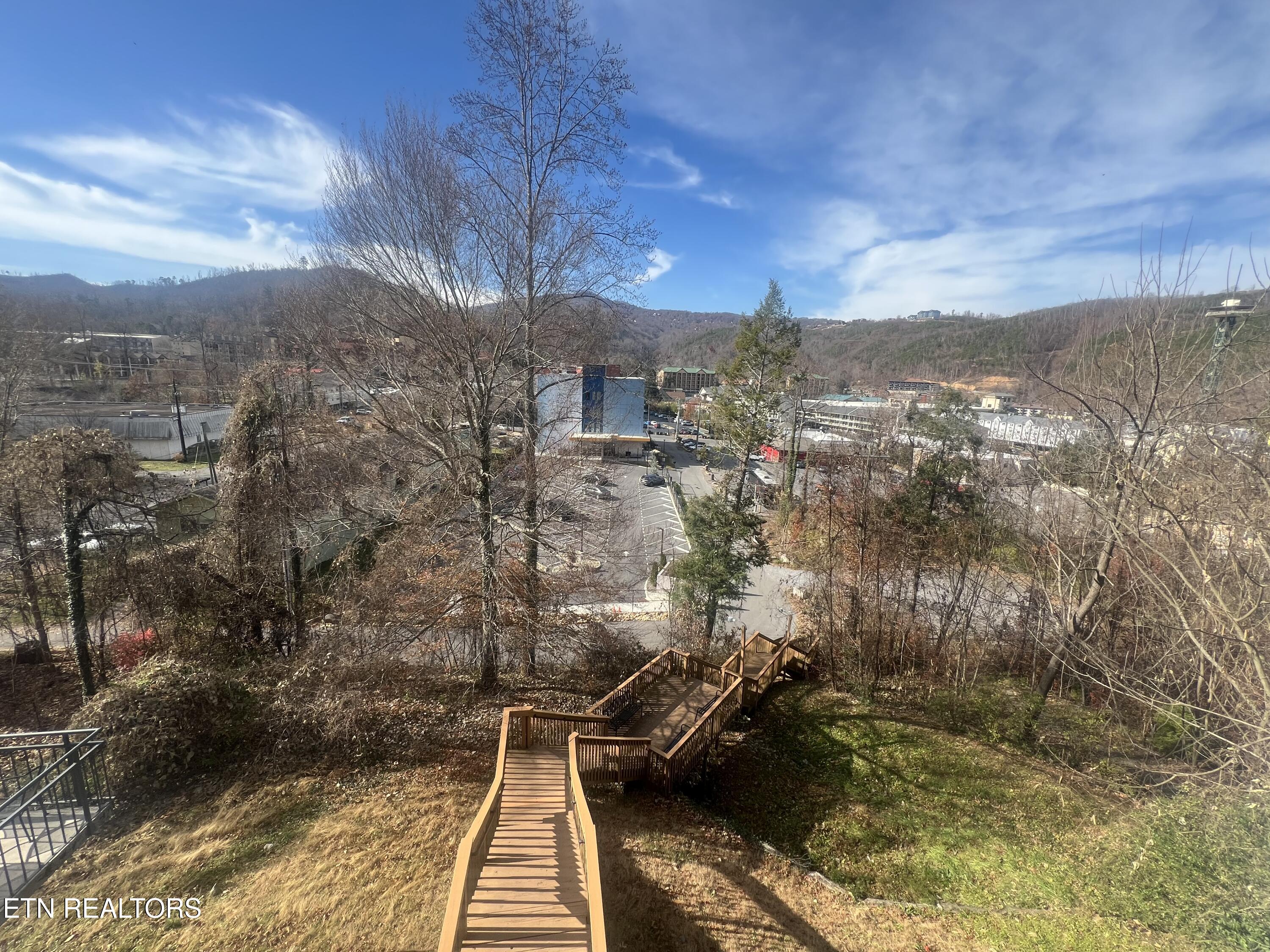 354 East Holly Ridge Road, Unit 354 Gatlinburg, TN 37738 - Photo 15 of 19 Stairs to street