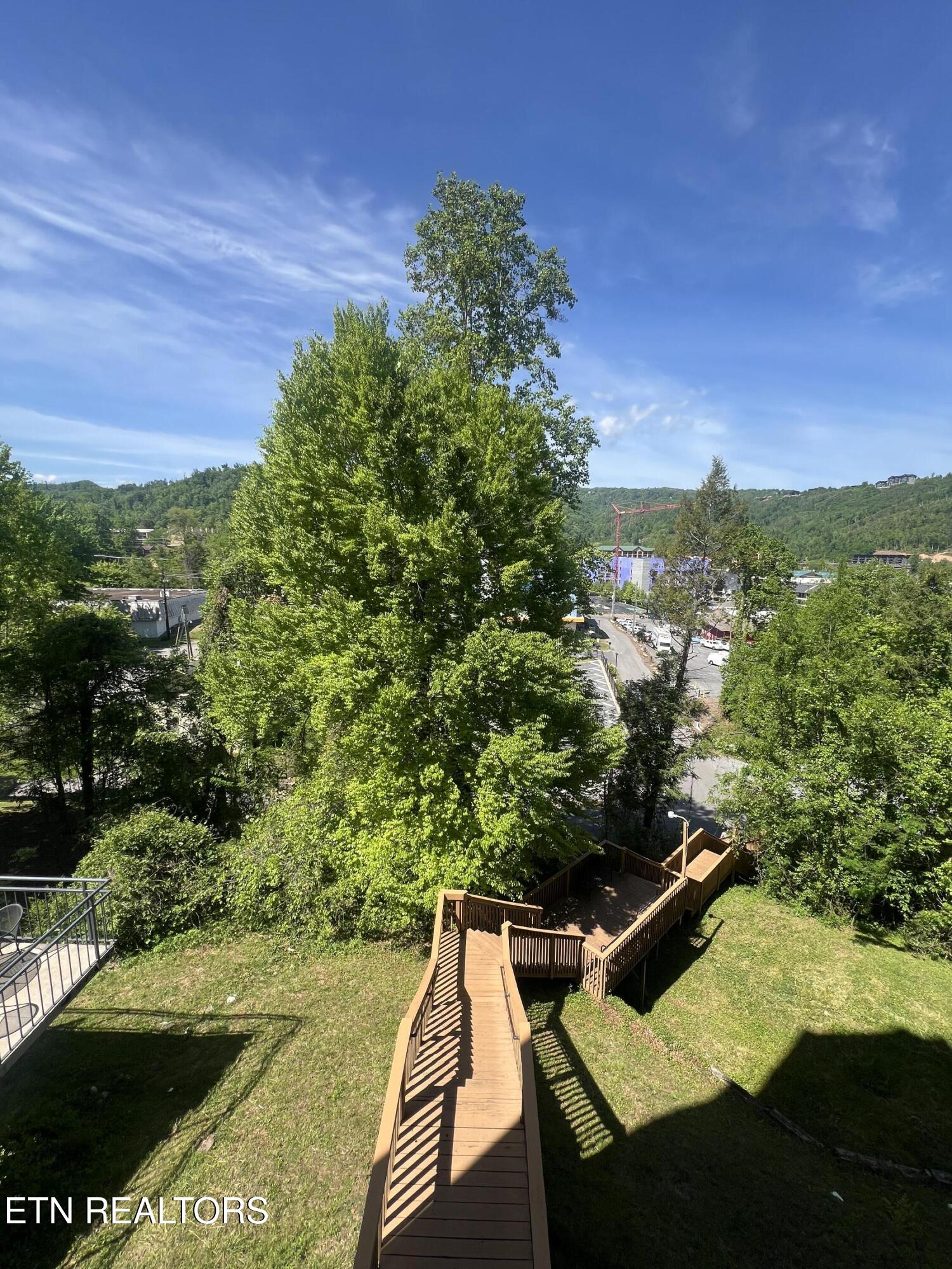 354 East Holly Ridge Road, Unit 202 Gatlinburg, TN 37738 - Photo 16 of 22 Steps to street