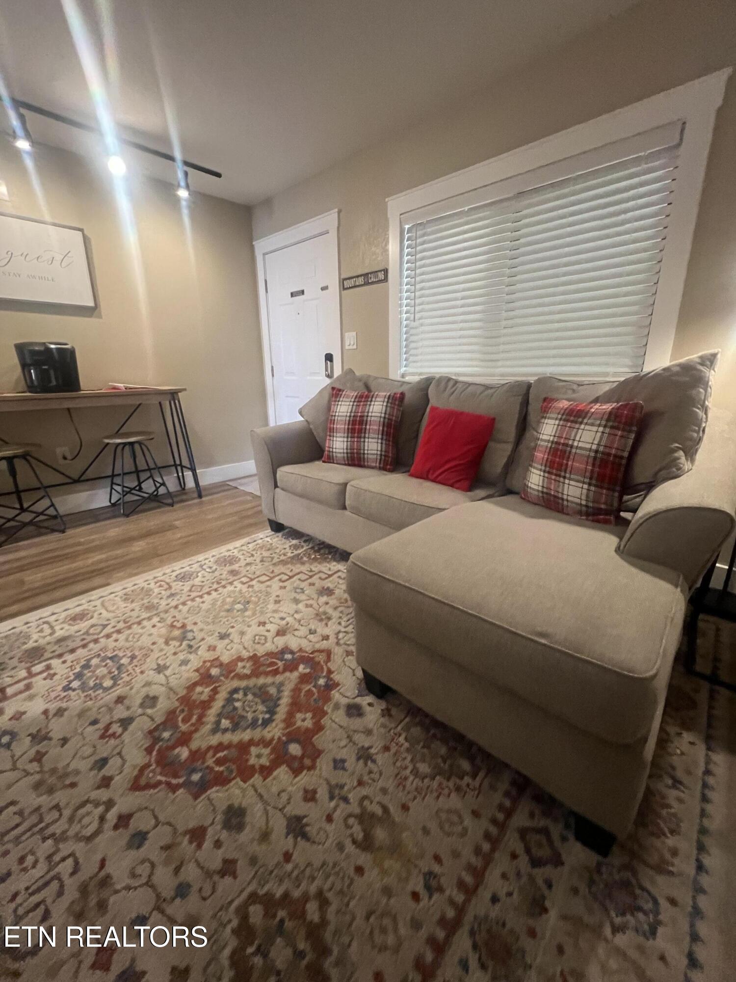 354 East Holly Ridge Road, Unit 354 Gatlinburg, TN 37738 - Photo 6 of 19 LR 3