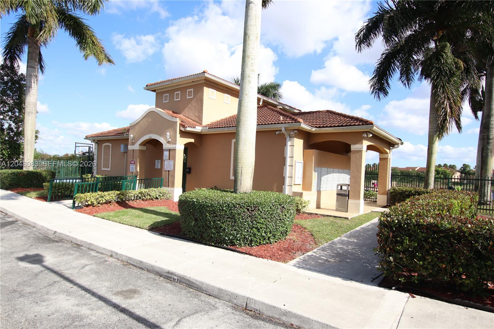 14758 Southwest 9th Lane Miami, FL 33194 - Photo 67 of 93