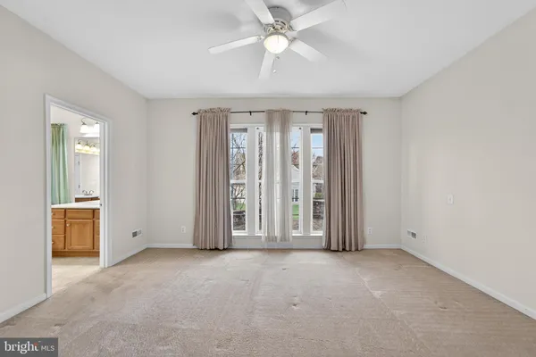 $475,000 | 16 Compass Rose Way, Newark, DE 19702