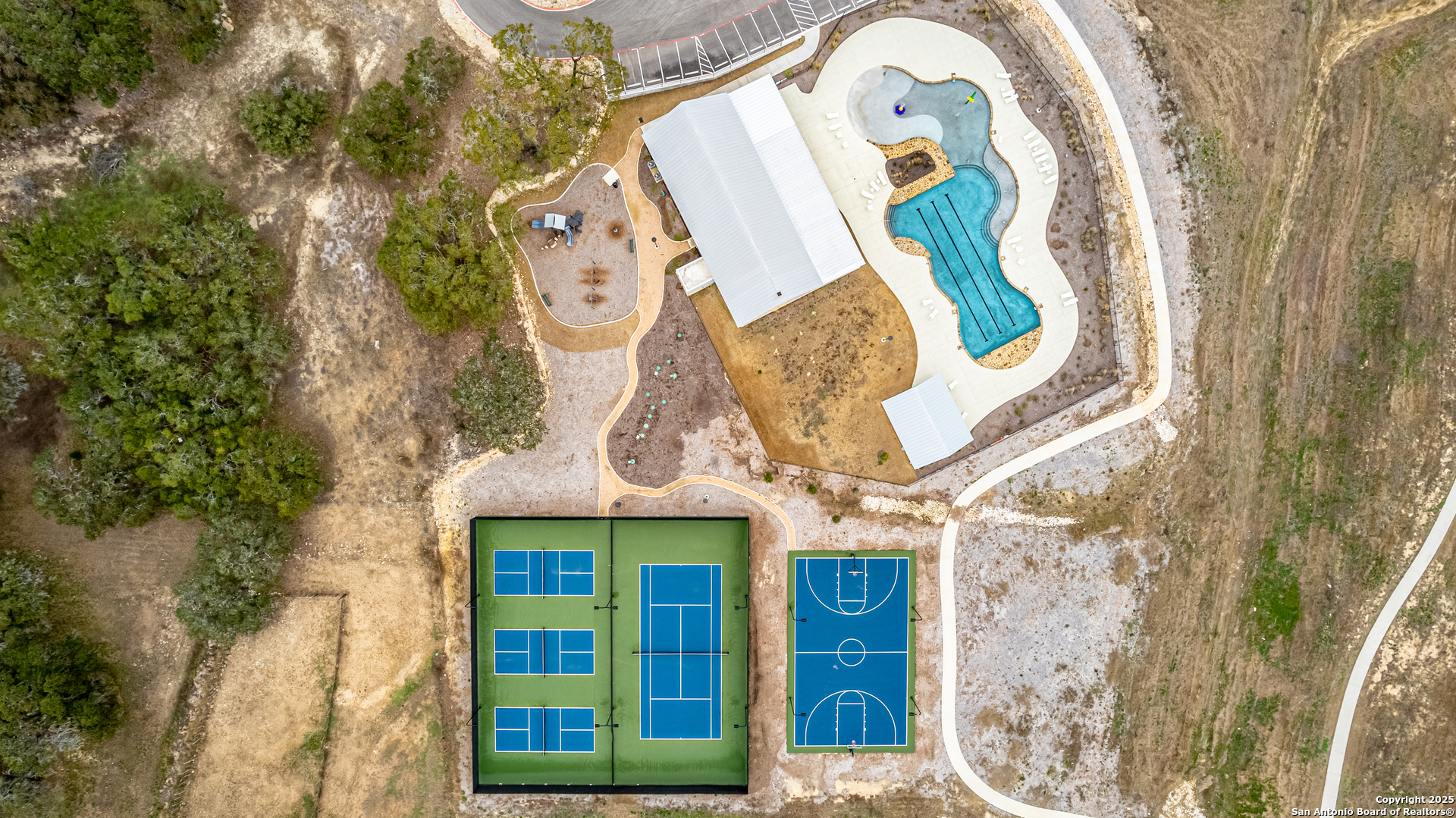 660 Travis Forest Drive Bulverde, TX 78163 - Photo 7 of 11