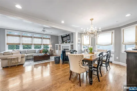 $989,000 | 700 Gallows Hill Road, Cranford, NJ 07016